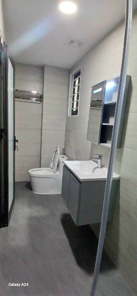 XUÂN ĐỈNH- NHÀ MỚI 5 TẦNG, THANG MÁY, Ô TÔ TRÁNH TRƯỚC NHÀ, KINH DOANH